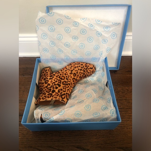 Jack Rogers Women’s 6.5M Berkley Bootie in Leopard - BRAND NEW!! - Picture 10 of 10